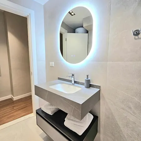 Jacuzzi Living Center 1 Apartamento