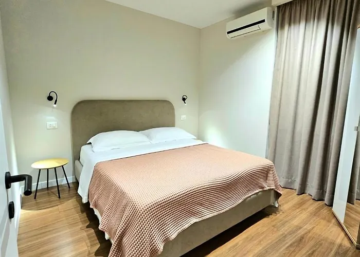 公寓 Living Center 1 *