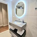 Jacuzzi Living Tirana Center 1 Appartement