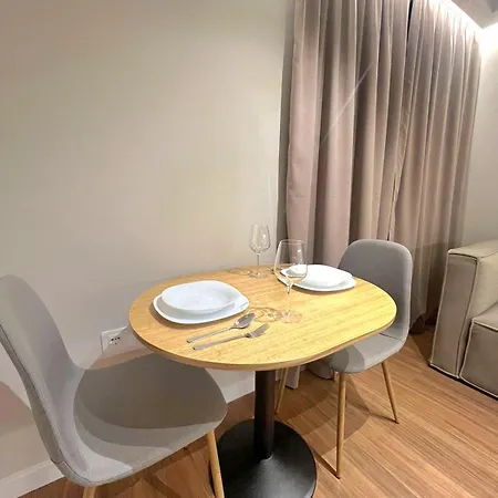 Apartment Center Piazza-in Tirana